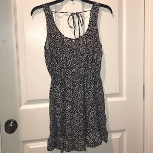 Daisy spring dress